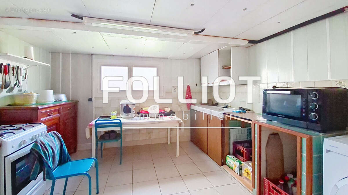 Maison à LA HAYE-PESNEL