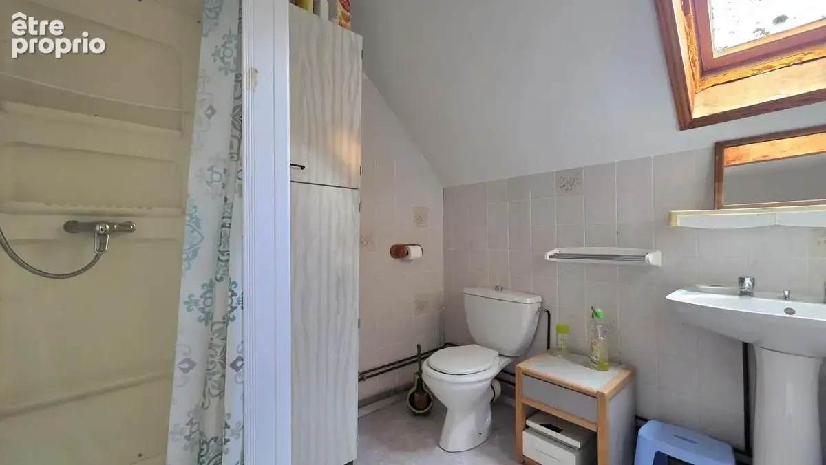 Ensemble immobilier comprenant deux maisons en pierres, situé à Baives - photo 18