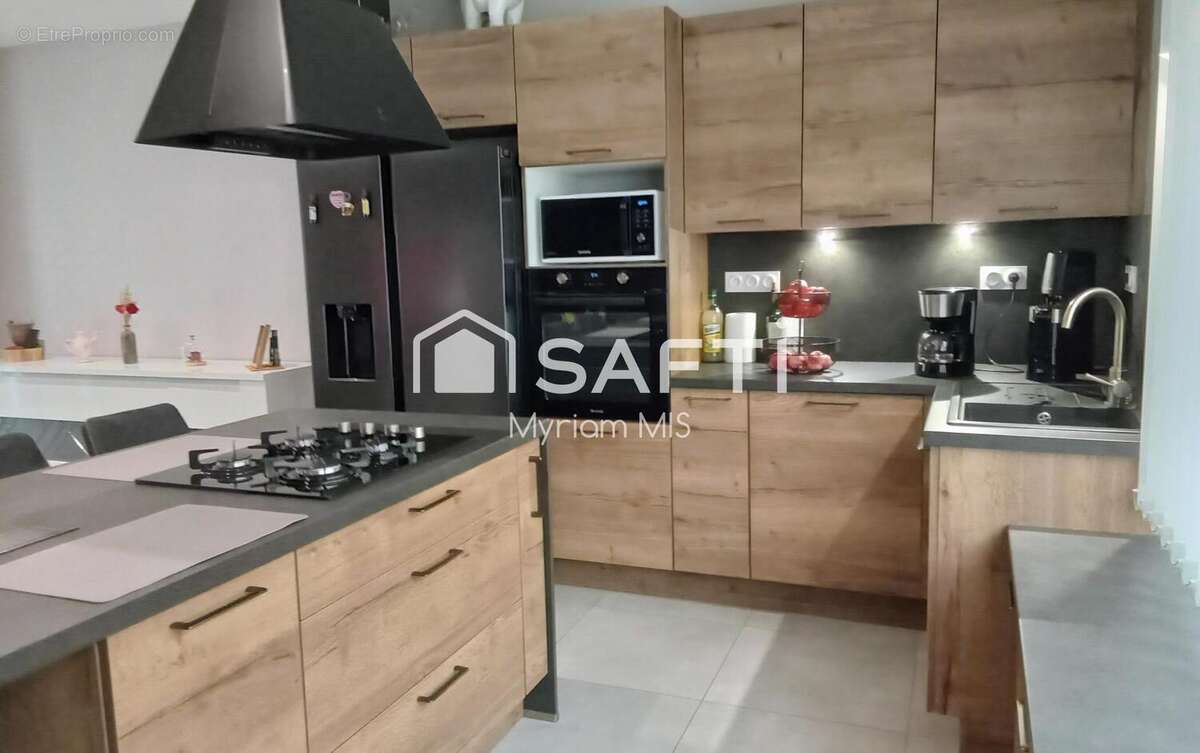 Photo 4 - Maison à CARENTOIR