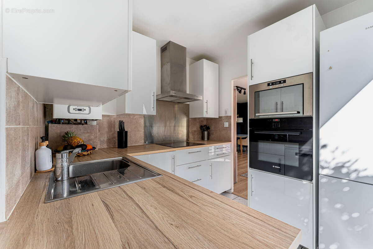 Appartement à TASSIN-LA-DEMI-LUNE