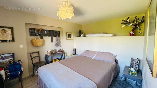 Maison à ENTRECHAUX