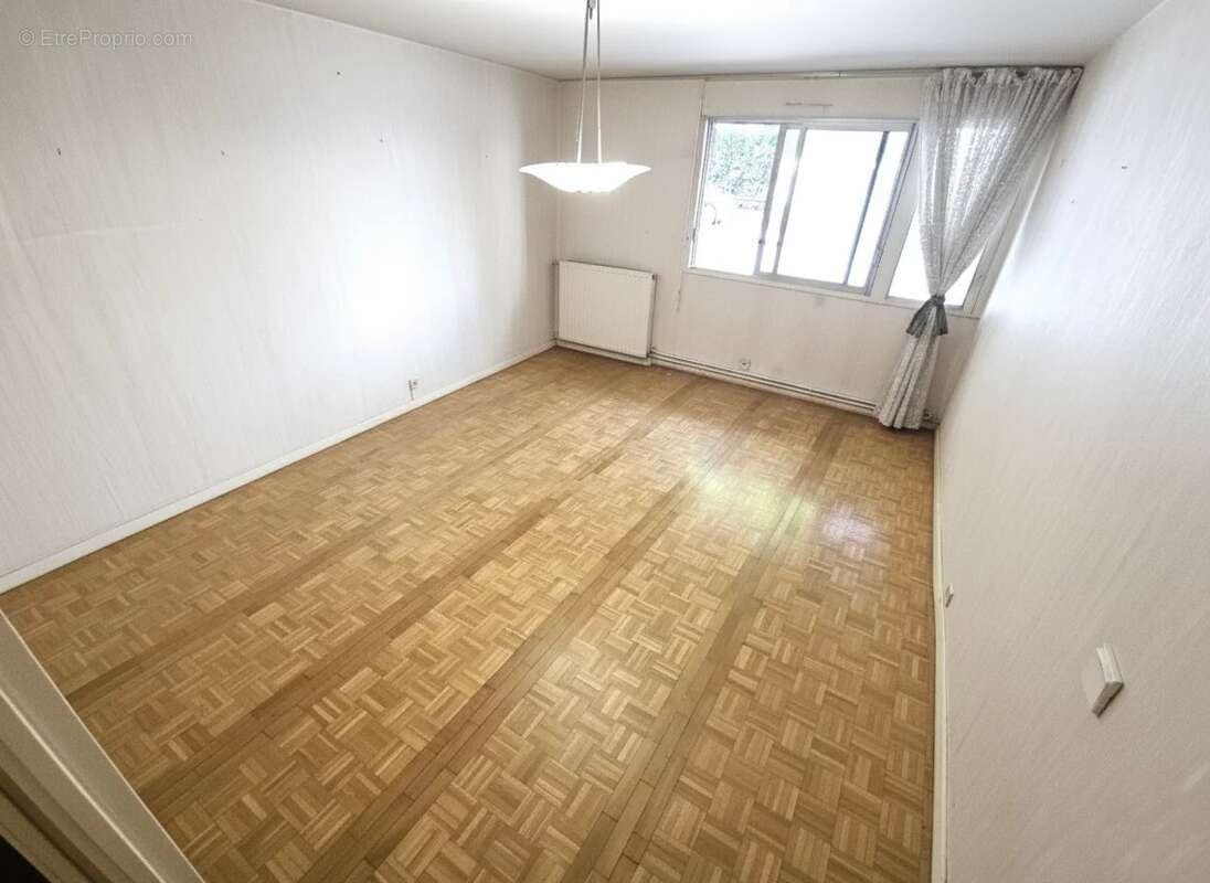 Appartement à MONTREUIL