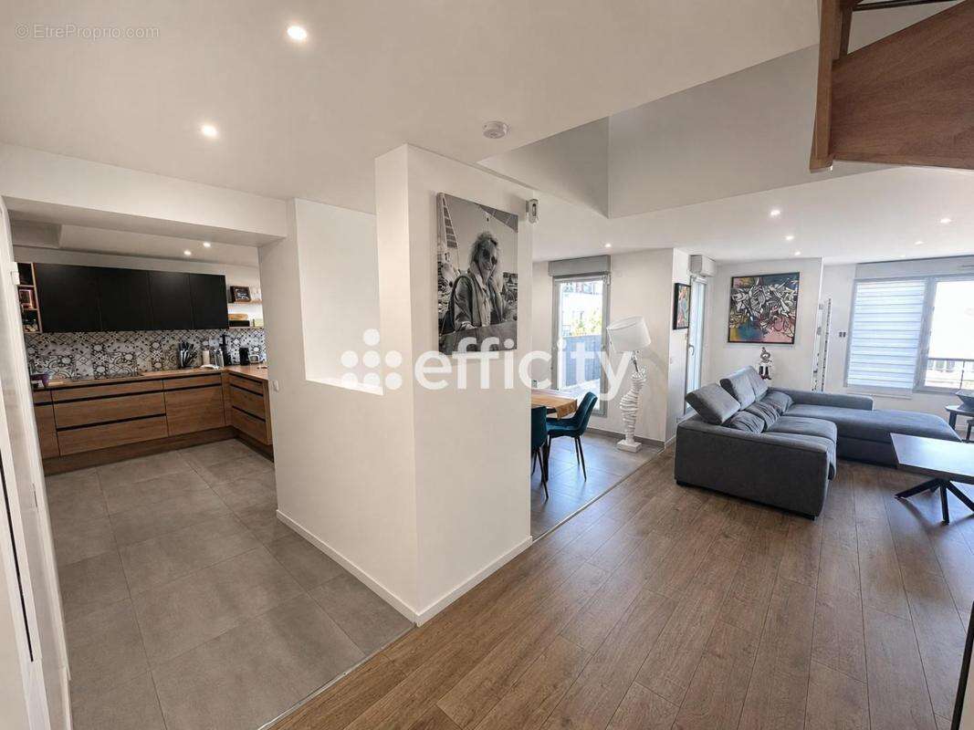 Appartement à CARRIERES-SOUS-POISSY
