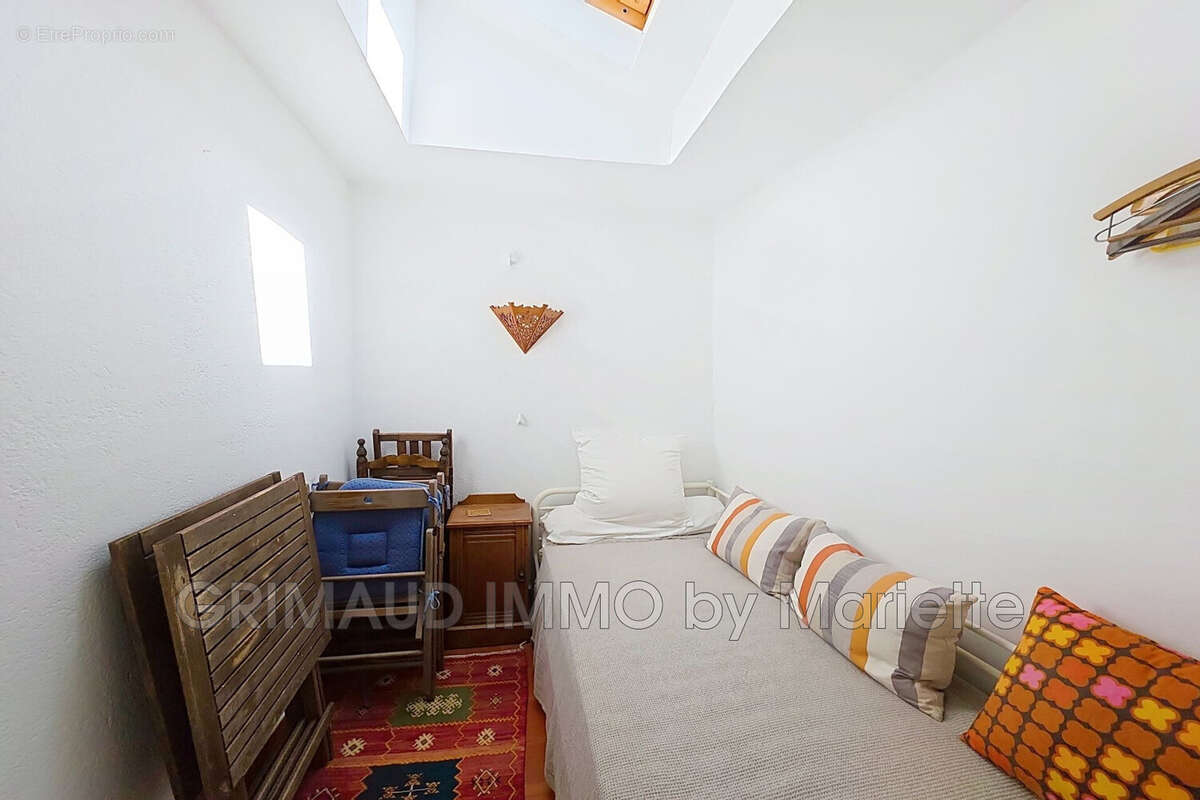 Maison 50 m² à Grimaud  - photo 7