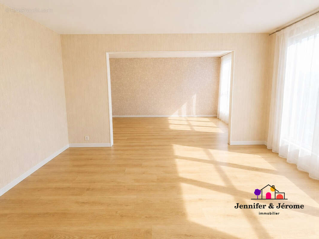 Appartement à EPINAY-SUR-SEINE