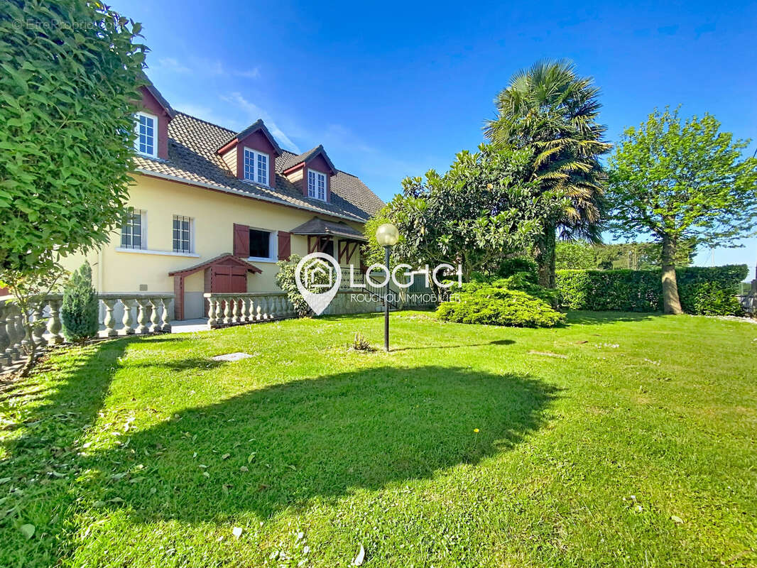 Maison à MORLAAS