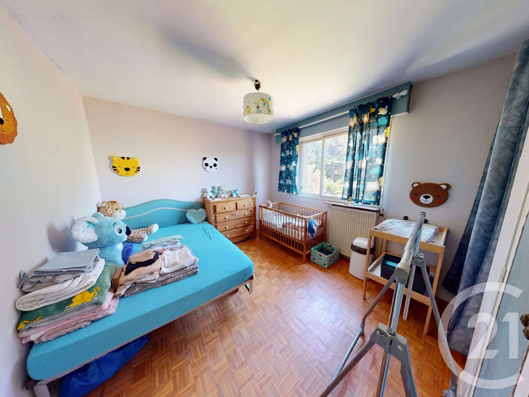 Maison 136 m² à Castelginest  - photo 6