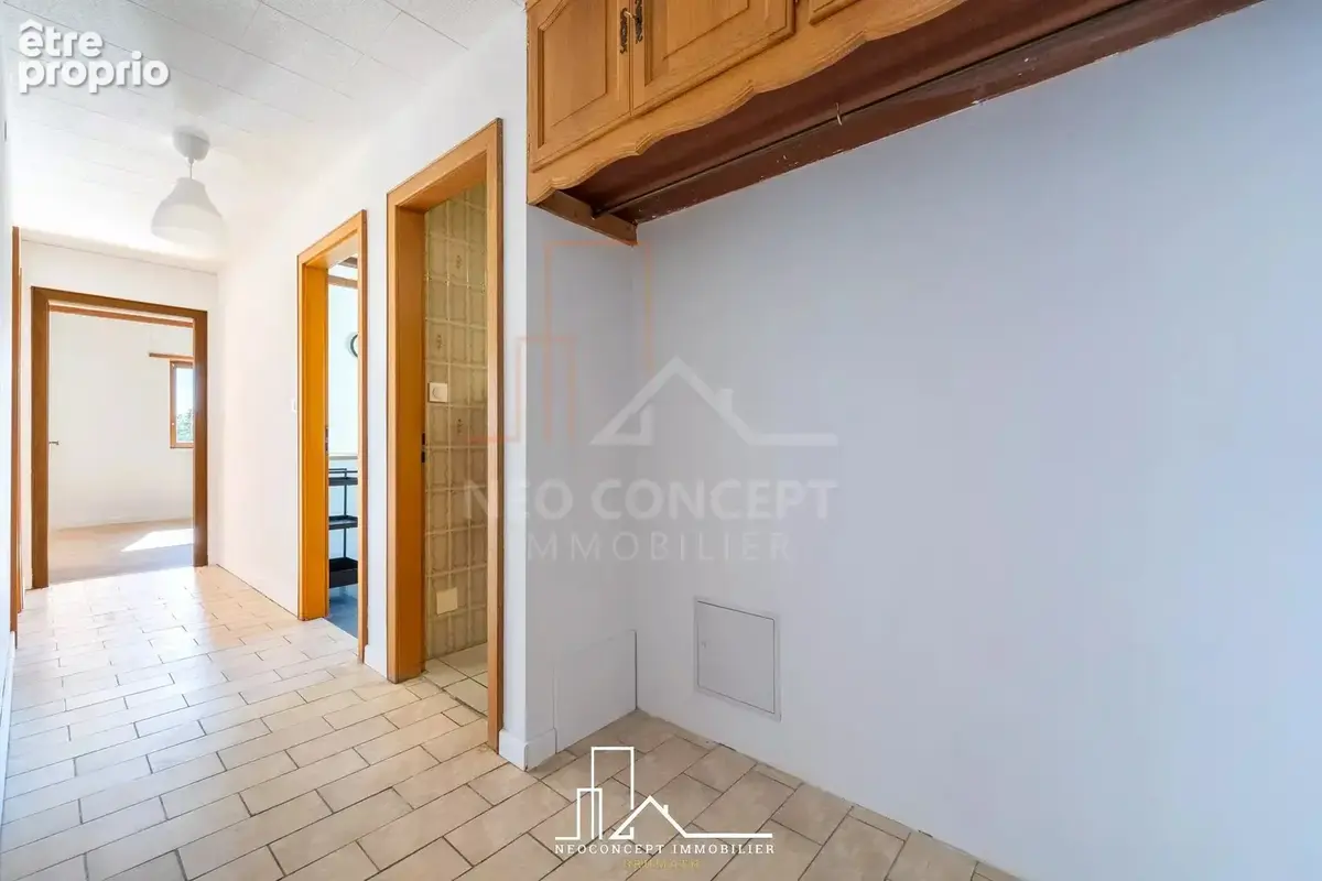 Mommenheim – Appartement 3 pièces au dernier étage – 81 m² au sol – DPE C – Parking - photo 10