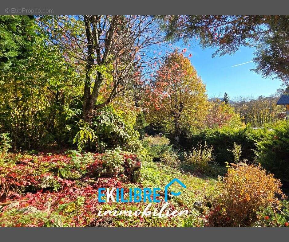 Maison à LES DESERTS