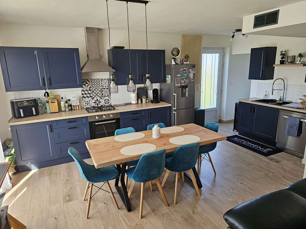 Maison à SAINT-PIERRE-D'EXIDEUIL