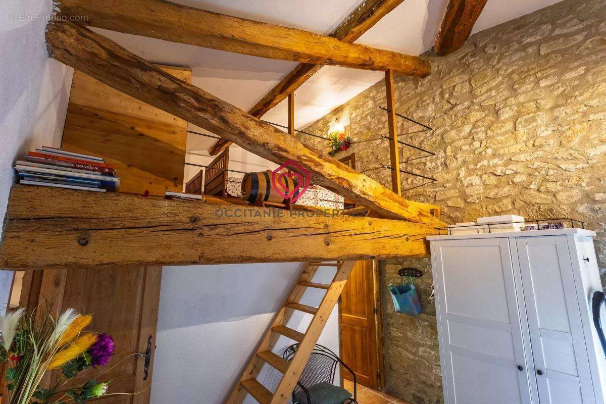 Appartement à LAGARDE