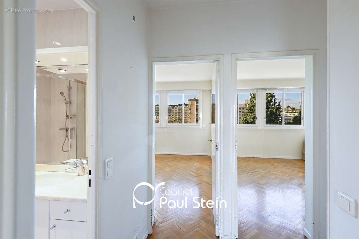 Appartement à MARSEILLE-8E