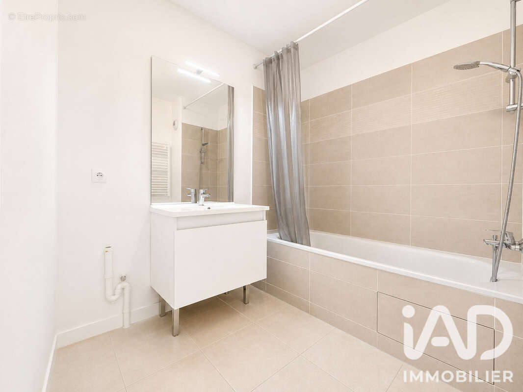 Appartement 66 m² à Ozoir-La-Ferriere  - photo 5