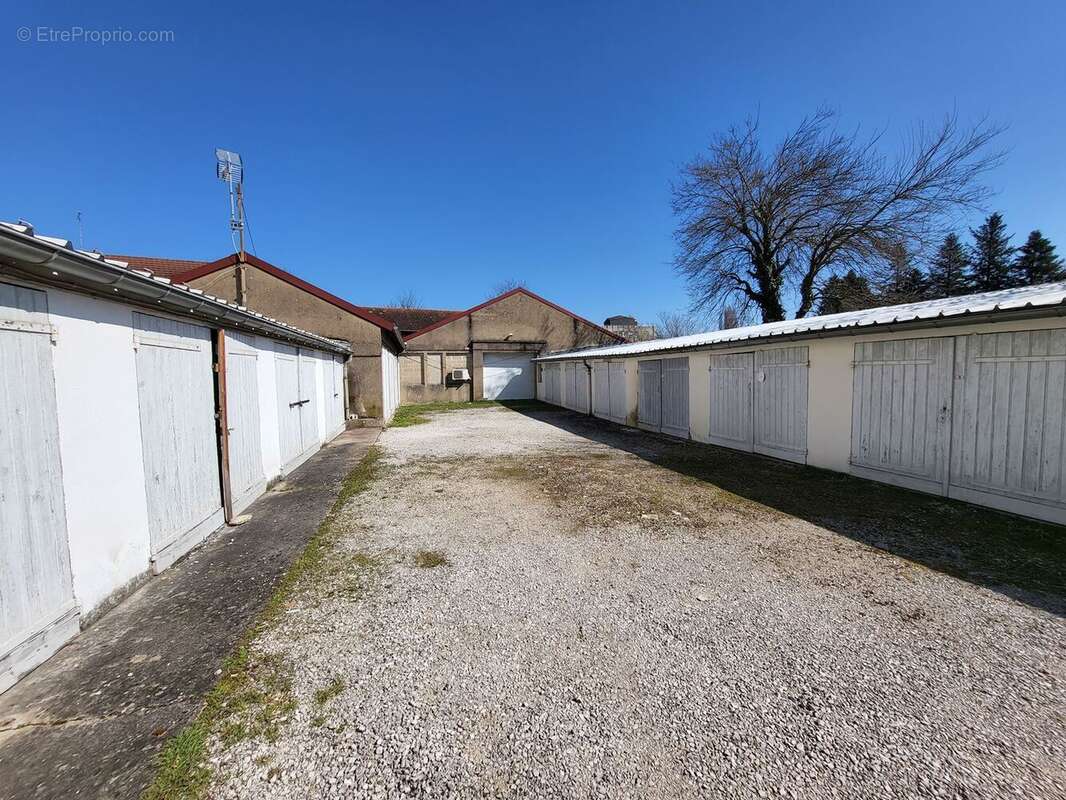 Commerce à CHALON-SUR-SAONE