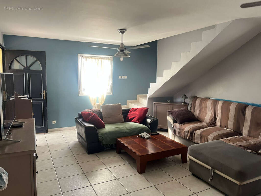 Maison à SAINTE-SUZANNE