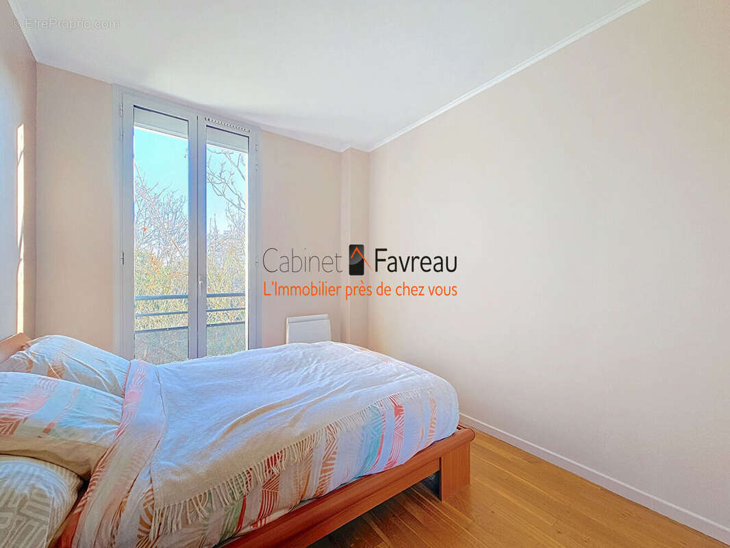 Appartement à FRESNES