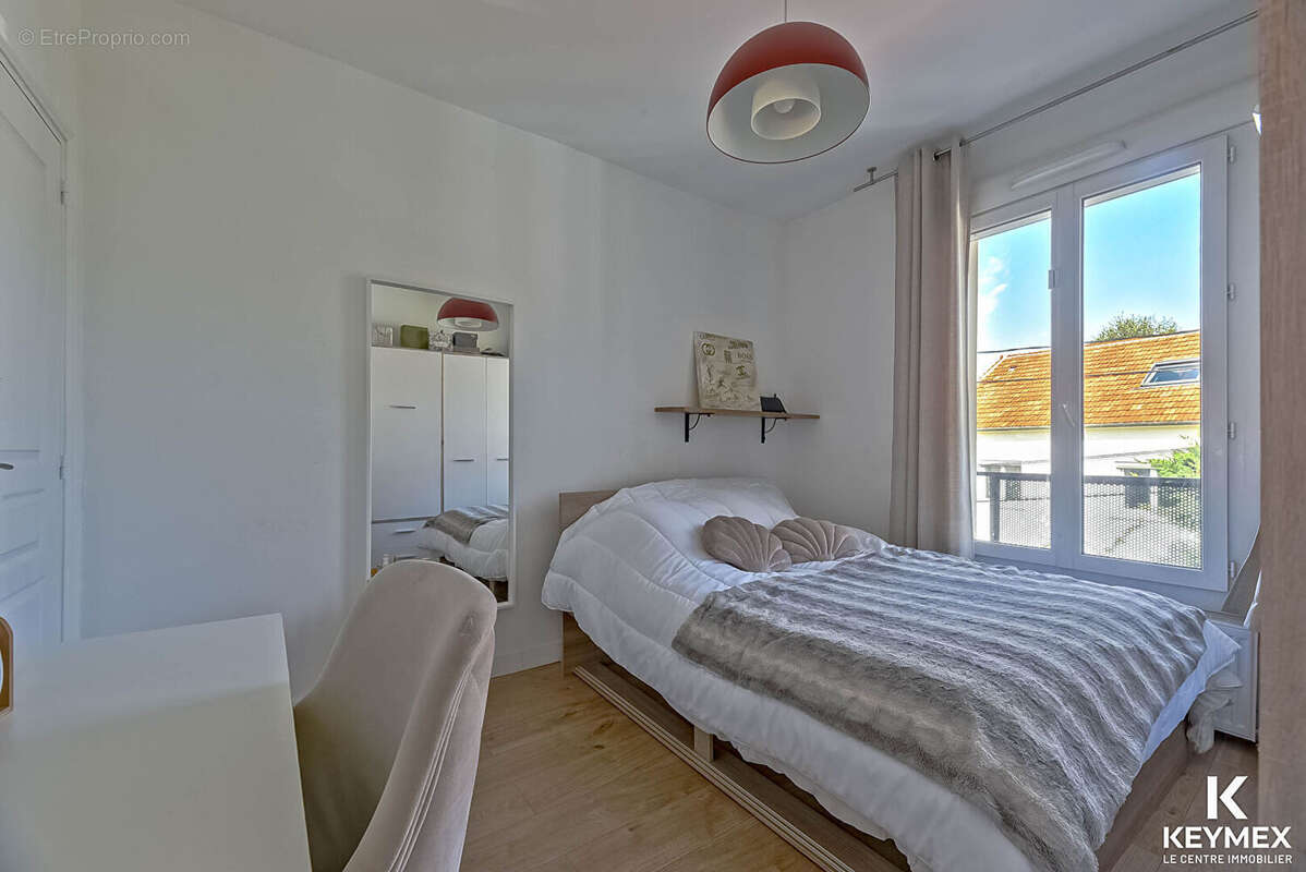 Maison à MONTMORENCY