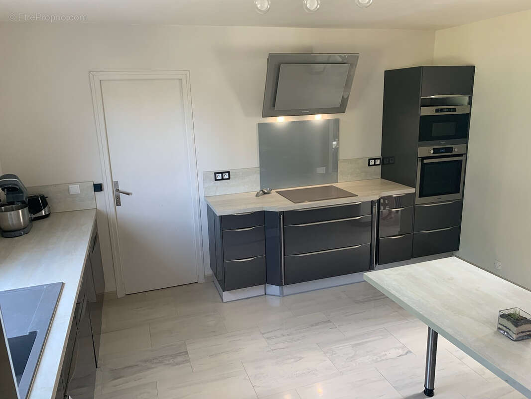 Maison à QUINCY-VOISINS