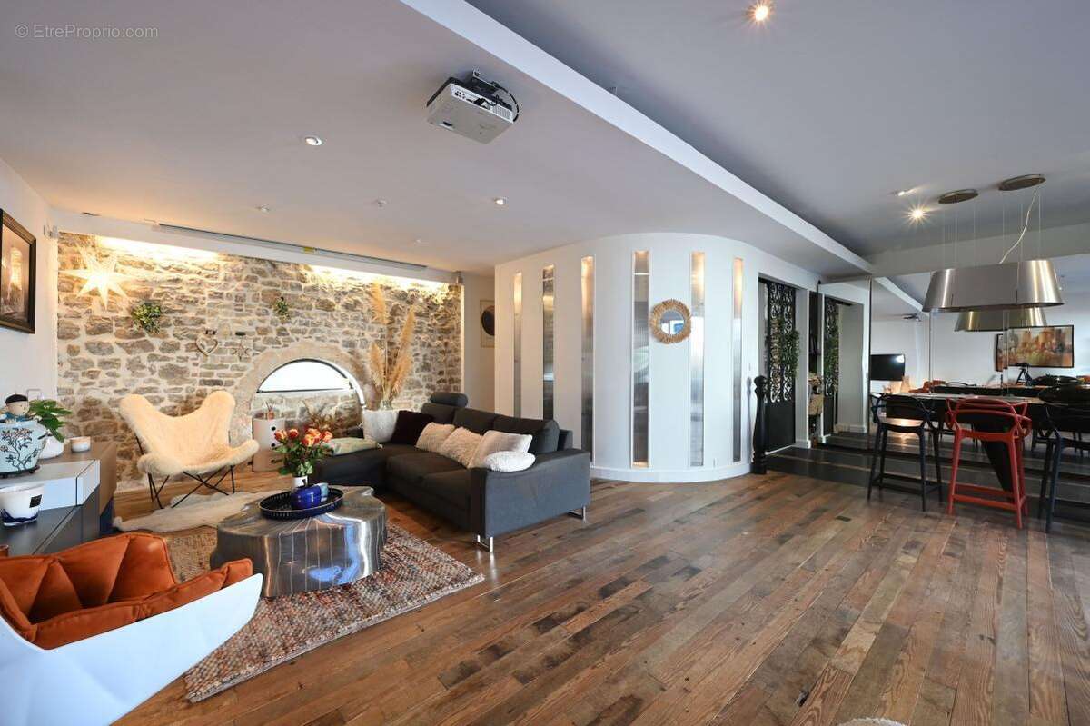 La rochelle hyper centre - photo 2