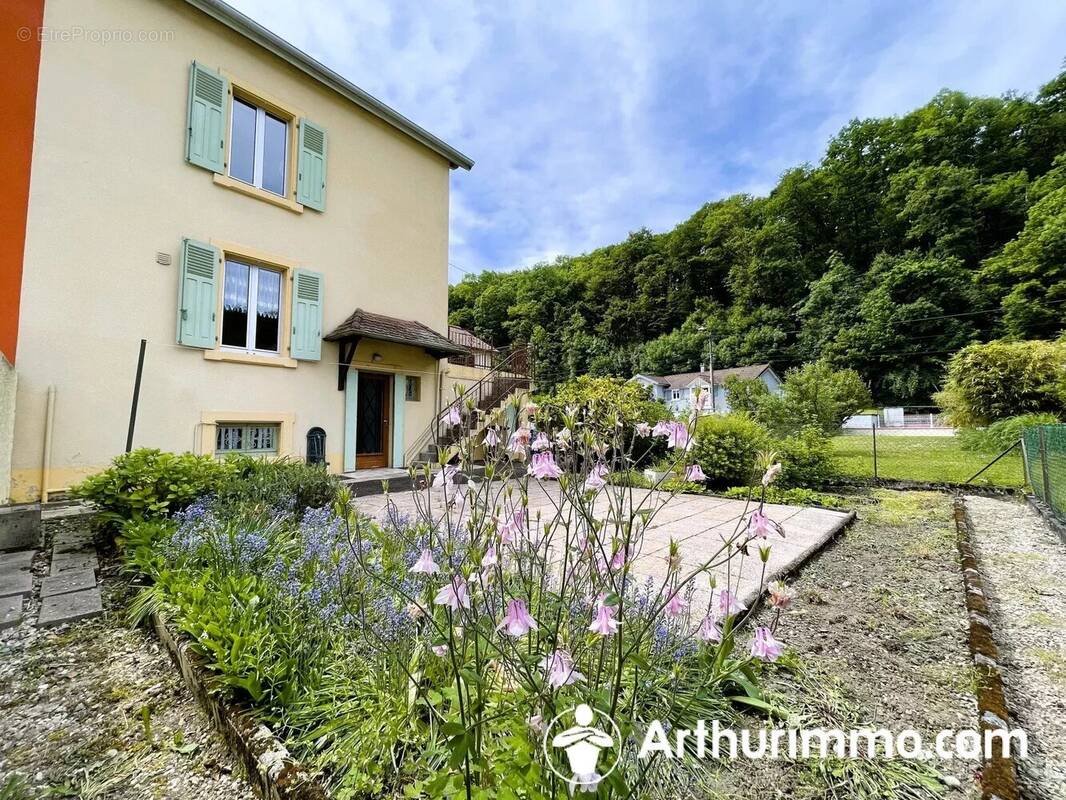 Maison à HERIMONCOURT