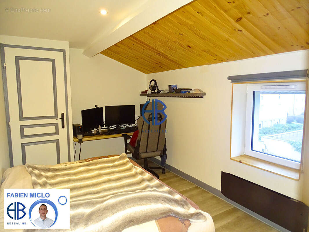 Appartement à BOURGOIN-JALLIEU