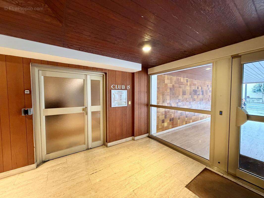 Appartement à PARIS-15E