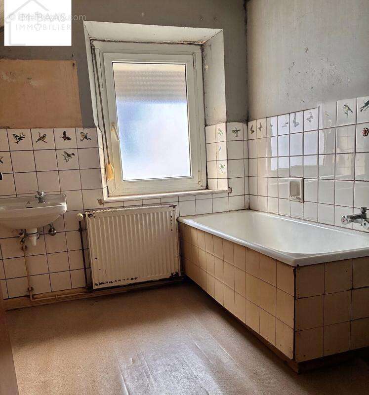 Maison de village à vendre en exclusivité à Saint-Louis-lès-Bitche - photo 10