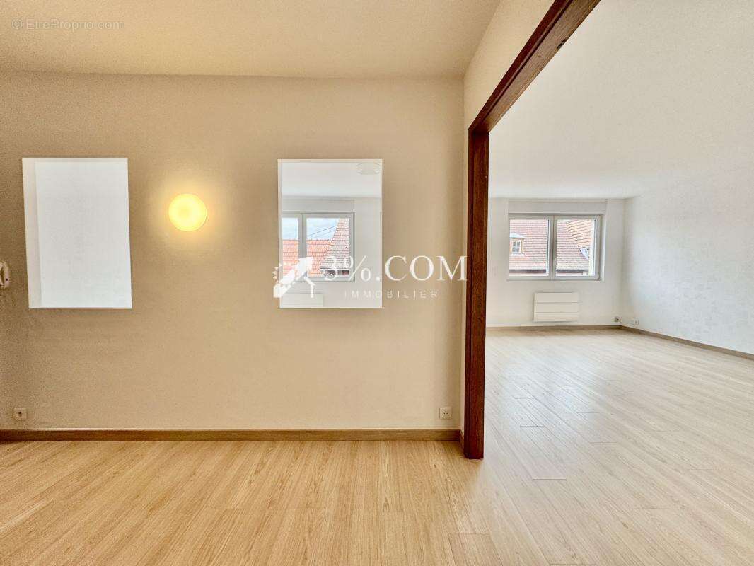 3%COM Très beau duplex F5 rénové à neuf - photo 4