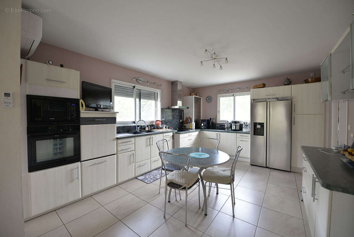 Maison à MURS-ERIGNE