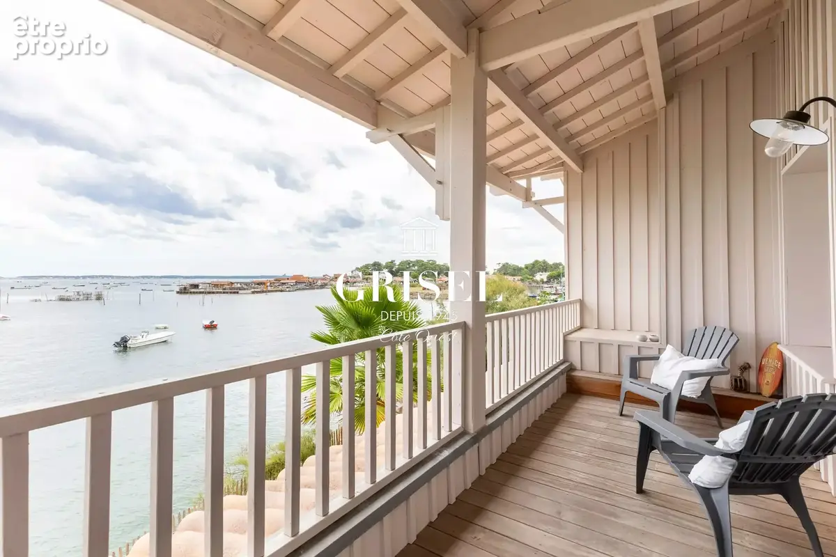 À Vendre  Maison d'Exception avec Vue Panoramique sur le Bassin d'Arcachon - photo 17