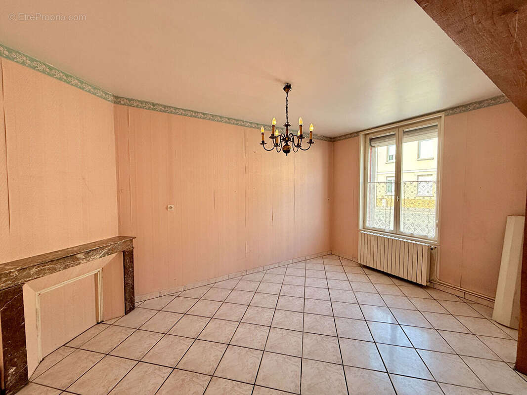 Maison à HARLY