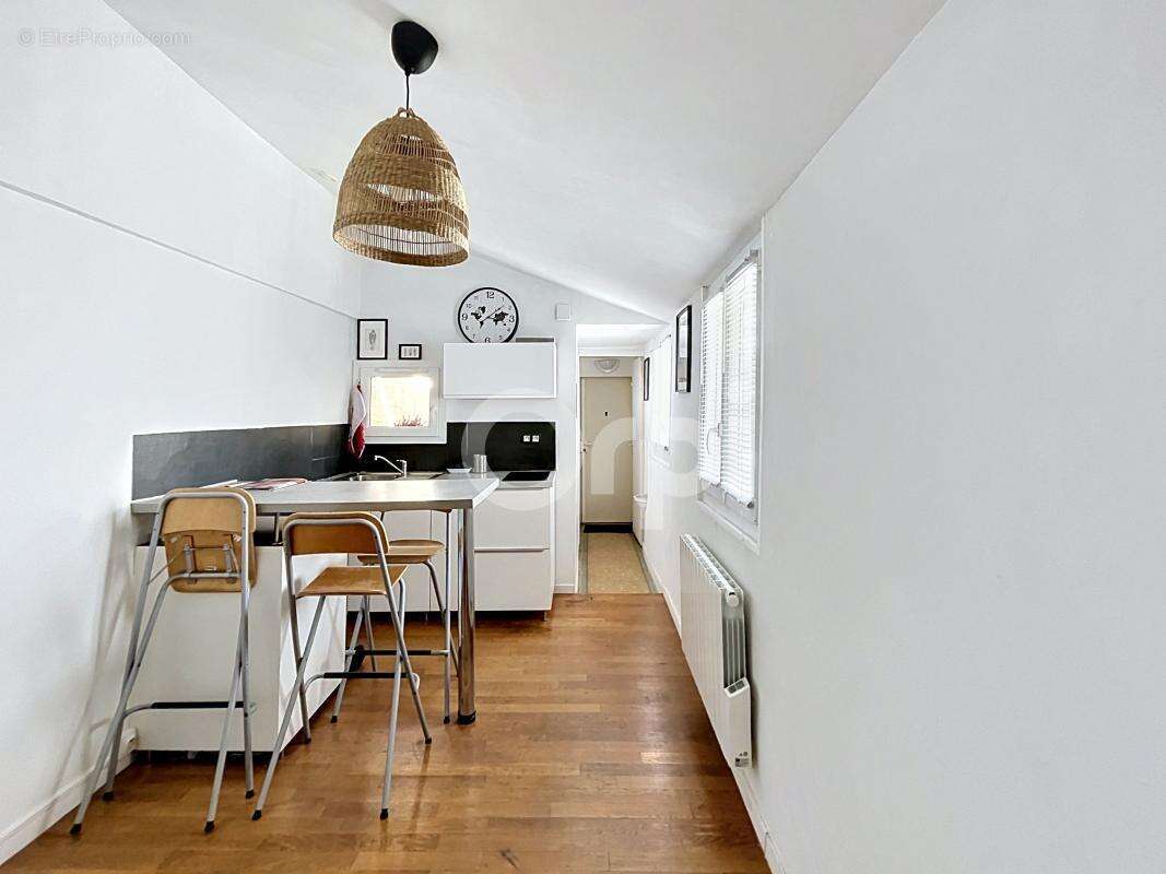 Appartement à PARIS-6E
