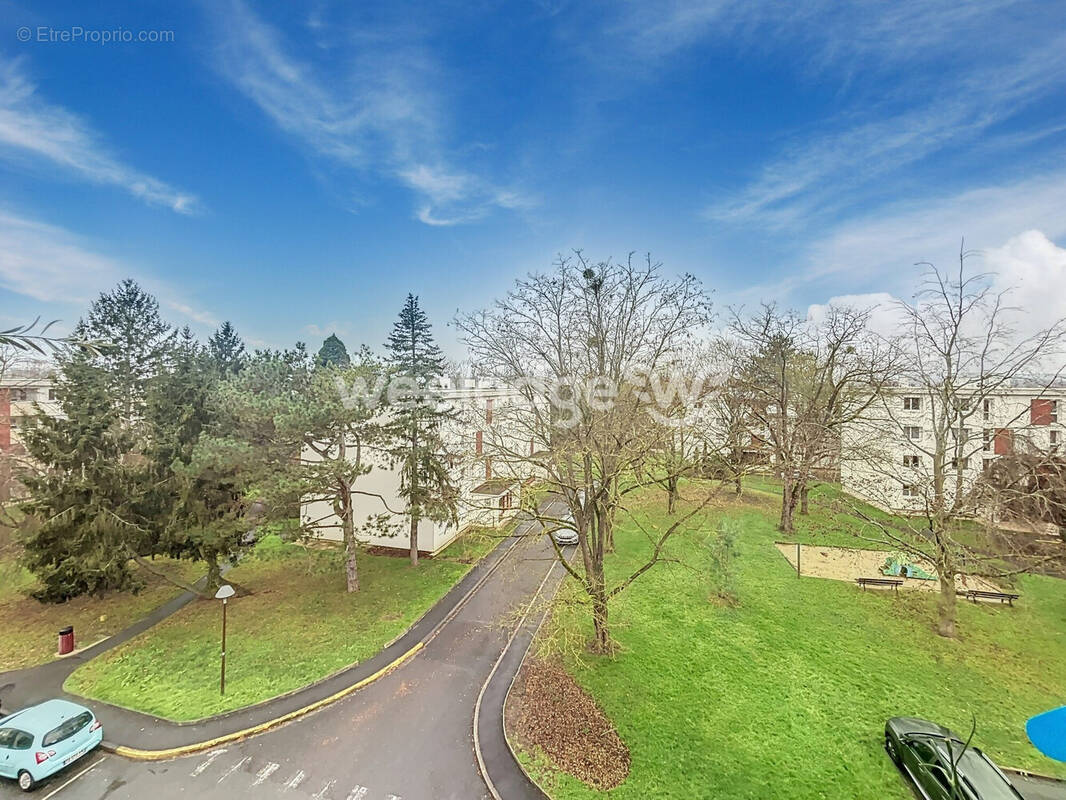 Appartement à SAINT-MICHEL-SUR-ORGE