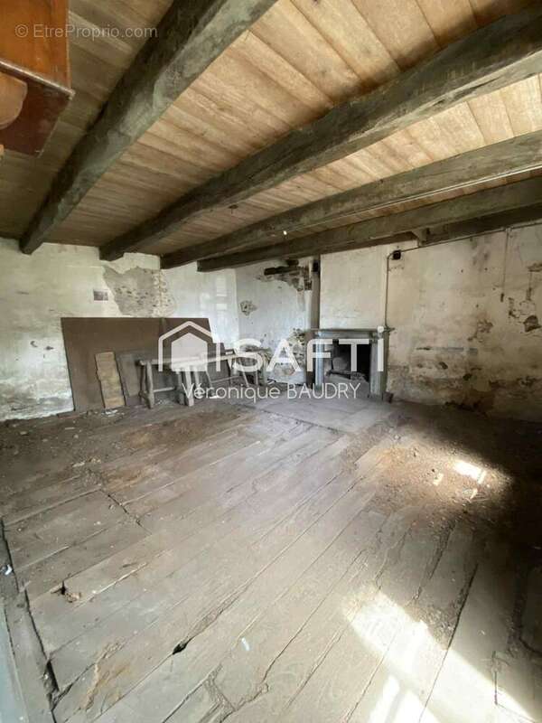 Photo 6 - Maison à BAZOUGES-LA-PEROUSE