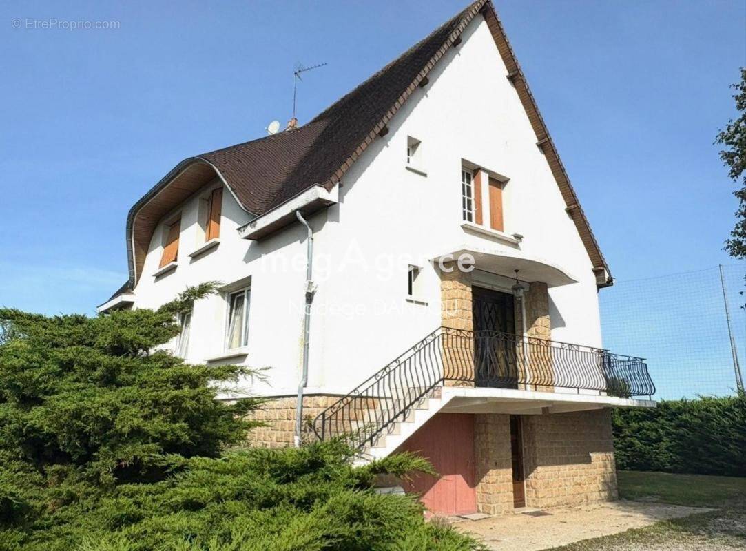 Maison à VIRE