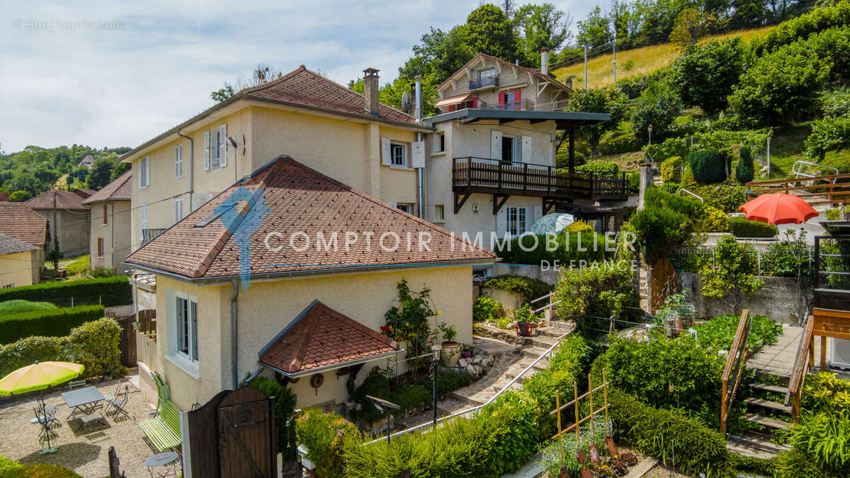 Maison à CHARAVINES