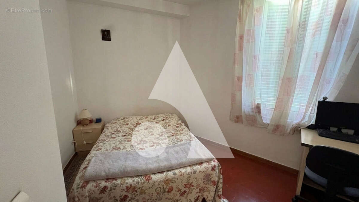 Appartement à L'ISLE-SUR-LA-SORGUE