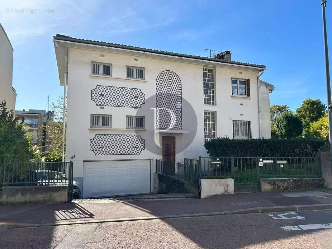 Appartement à SCEAUX