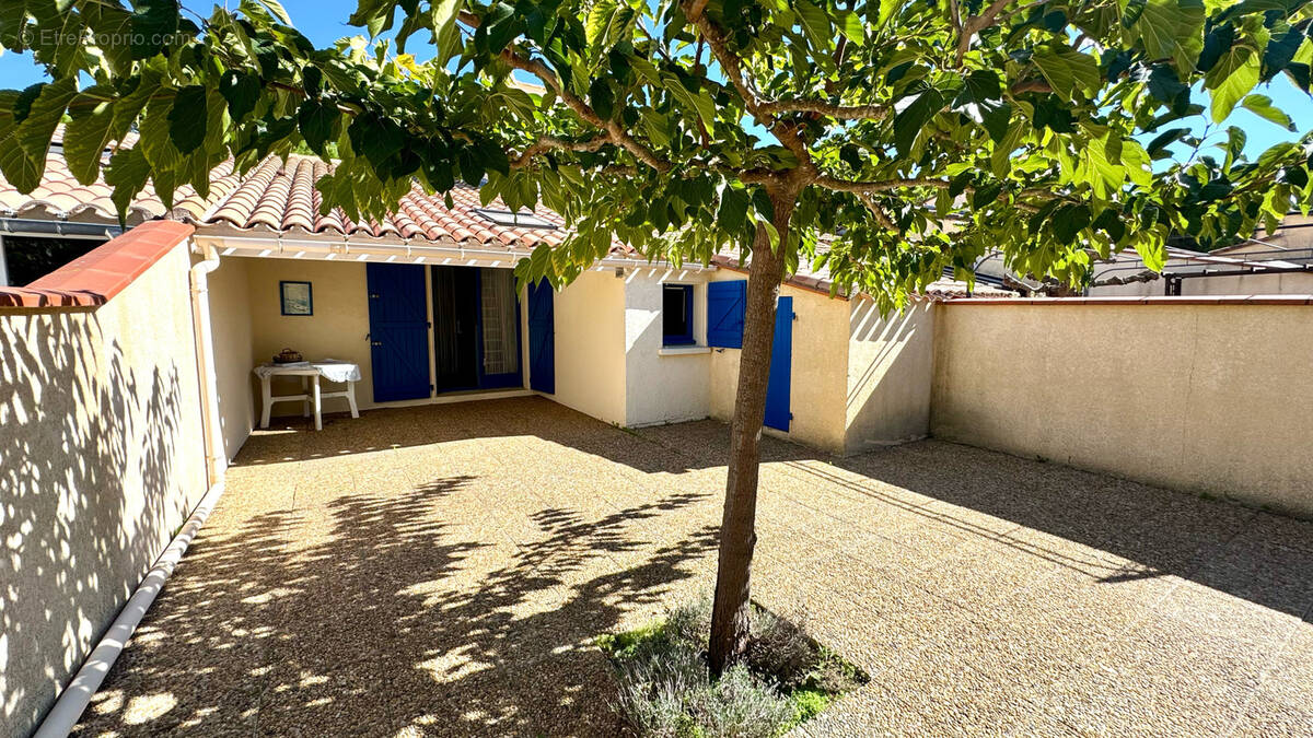 Maison à SAINT-CYPRIEN