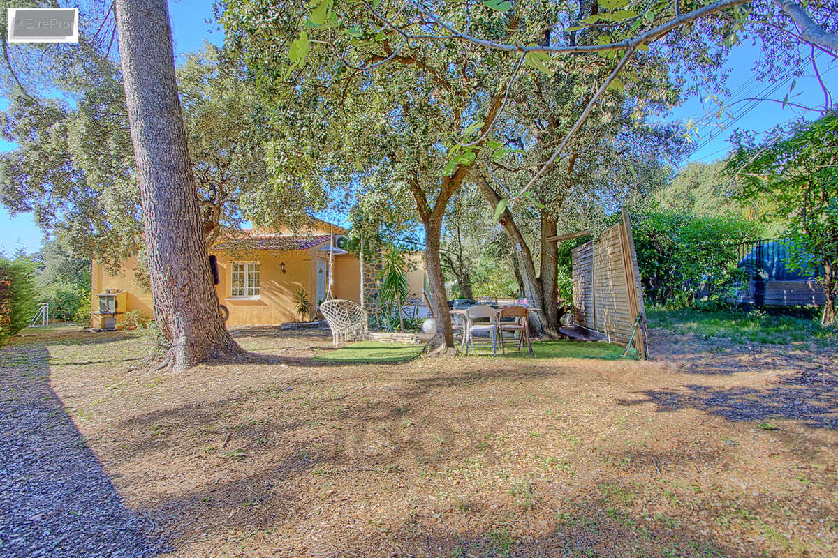 Maison à LA VALETTE-DU-VAR