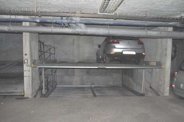 Photo 3 - Parking à LYON-3E