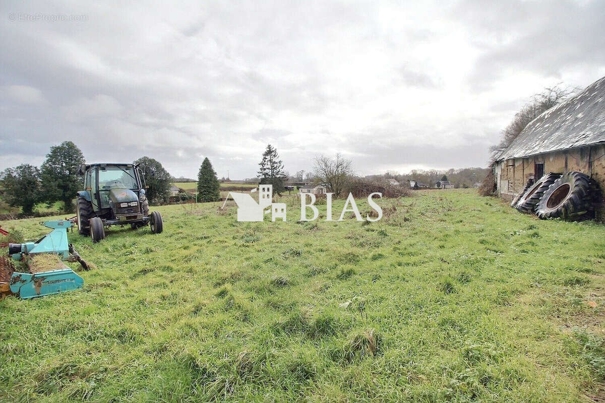 Maison à VIEUX-MANOIR