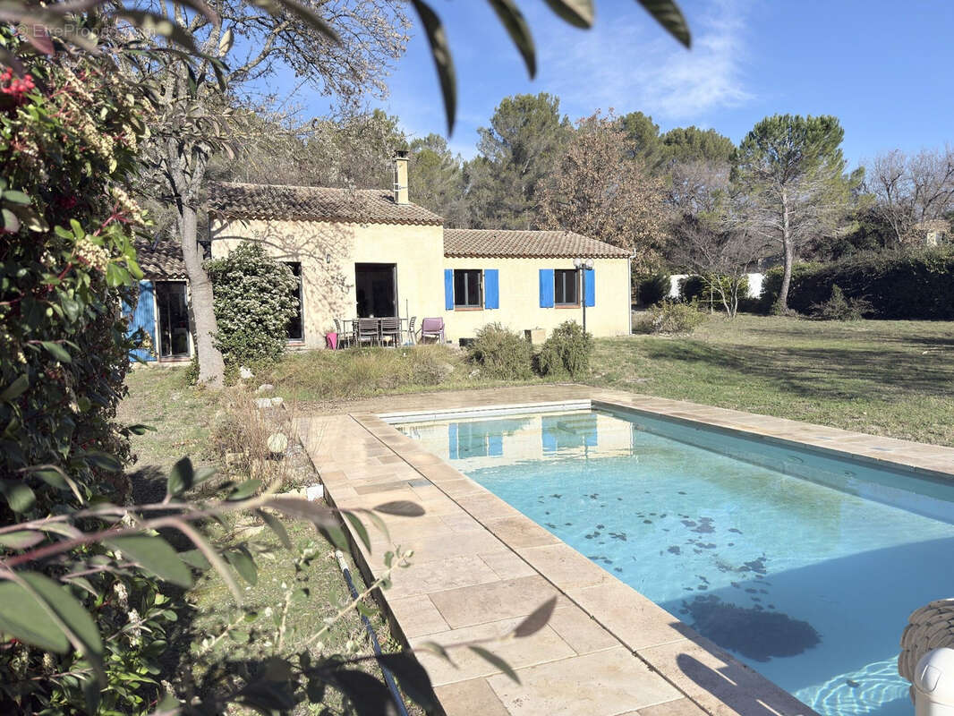 Maison à VENELLES