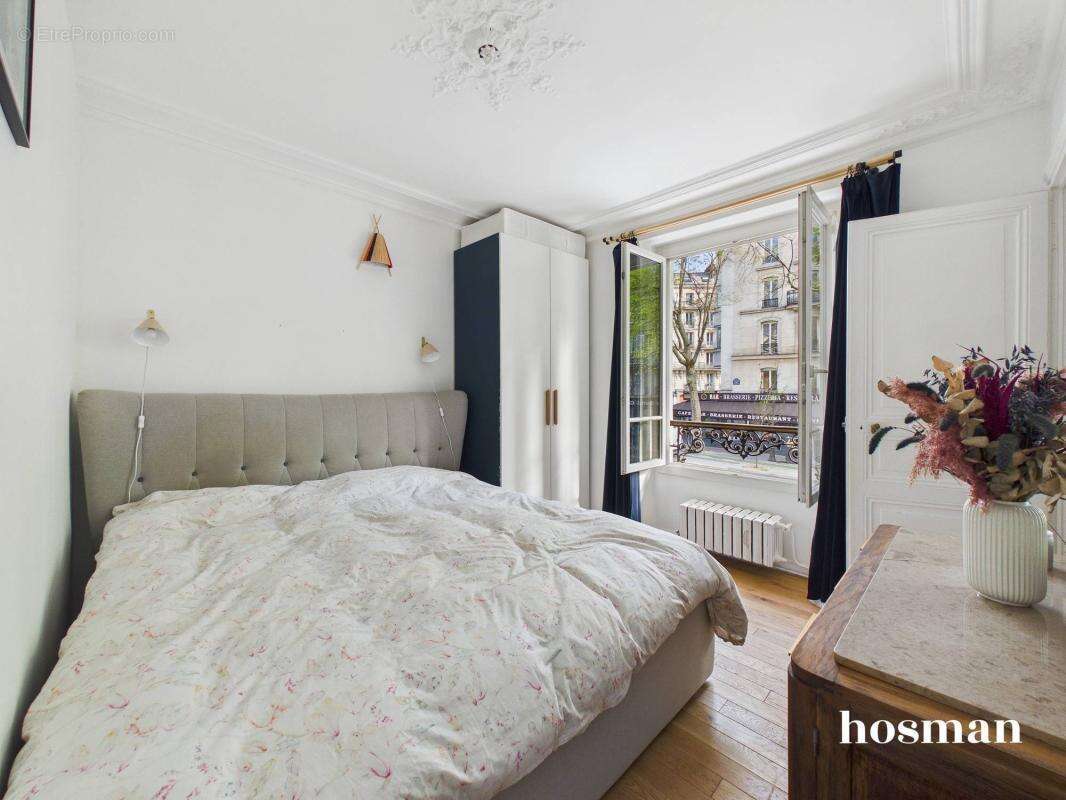 Appartement à PARIS-10E