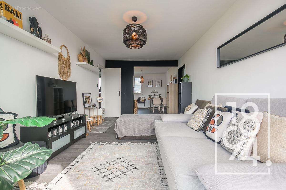 Appartement à MARSEILLE-9E