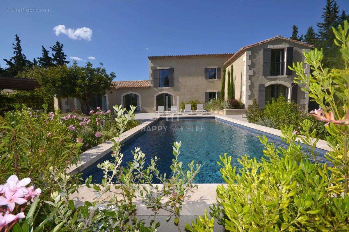 Maison à MAUSSANE-LES-ALPILLES