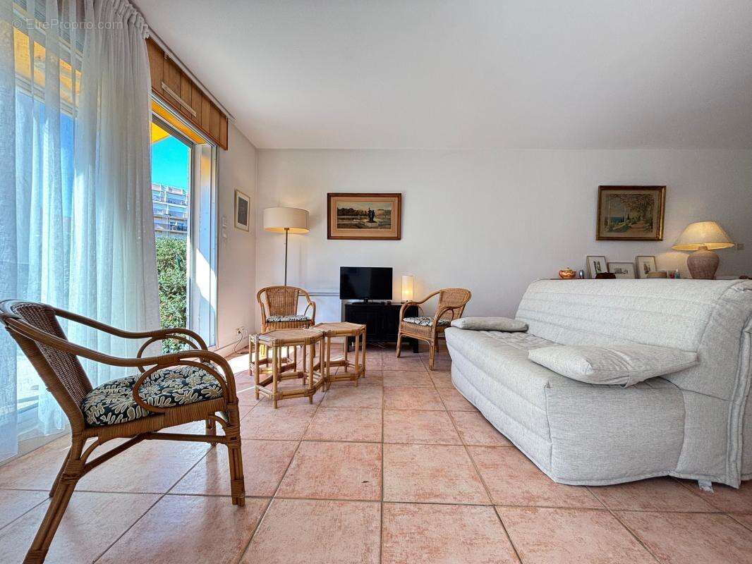 Appartement à VAUX-SUR-MER