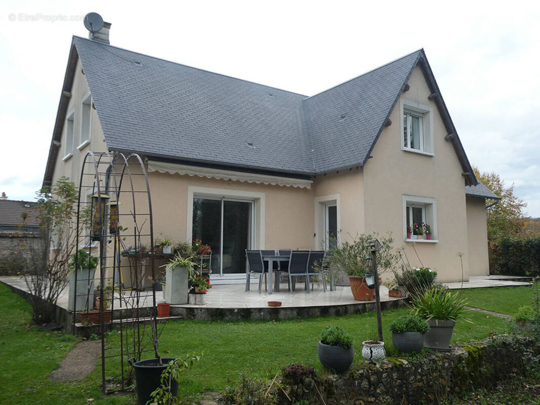 Maison à PONT-L&#039;EVEQUE