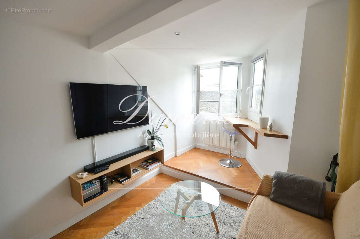Appartement à PARIS-4E