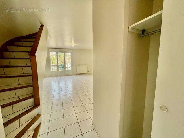 Appartement à SAINT-LEU-D'ESSERENT